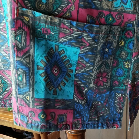 SCRUB TOP - Men's XL - Tiki Hawaiian Batik - EUC - Picture 5 of 7